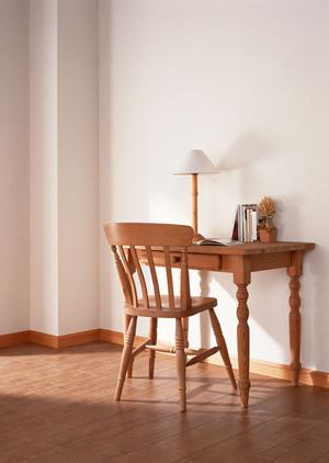 大人可愛いシャビー雑貨で和む雰囲気の部屋作り